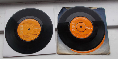 Elvis presley vinyl s - elvis, vinyl's