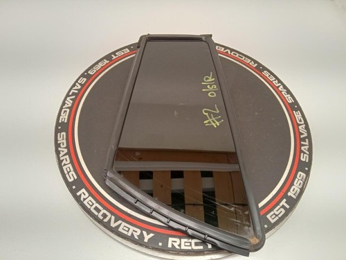 Nissan leaf window - nissan,