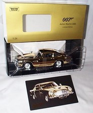 Aston Martin DB5 Gold Plated