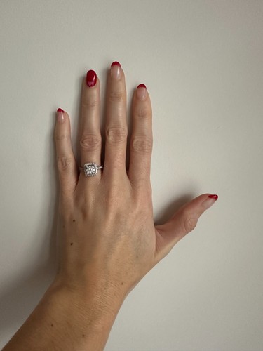 18ct white gold 50cttw - 18ct, 0.50cttw