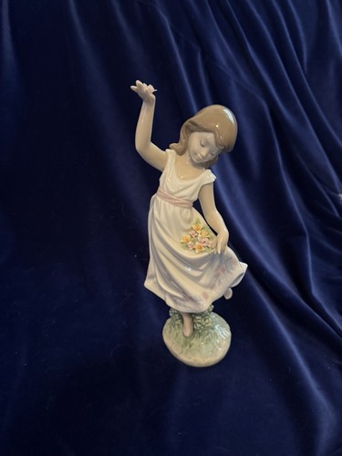 Lladro garden dance 6580 - "garden, #6580