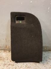 96-05 VW VOLKSWAGEN Passat B5 B5.5 Estate First Aid Kit Cover Trim