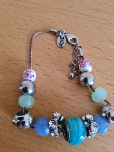 Laura ashley bracelet - laura,