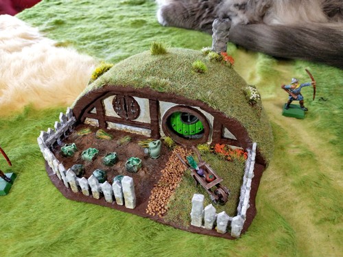 Painted hobbit gardener - hobbit, gardener's