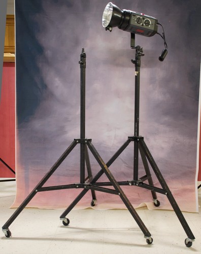 Medium duty light stand - duty,