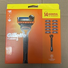 Gillette Fusion5 Razor with 10