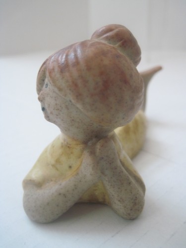1960 chewing gum holder - chewing,