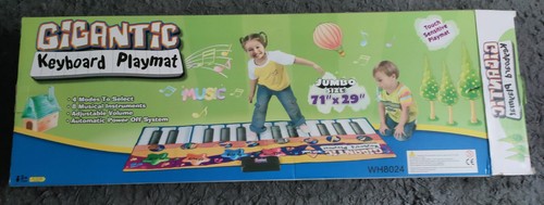 Gigantic keyboard playmat in - gigantic,
