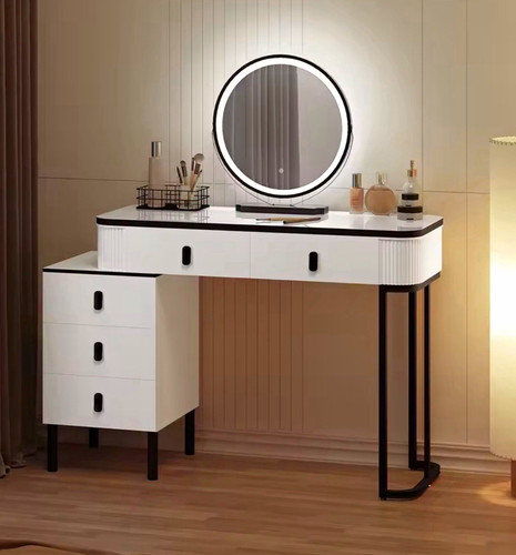 White dressing table with - white,