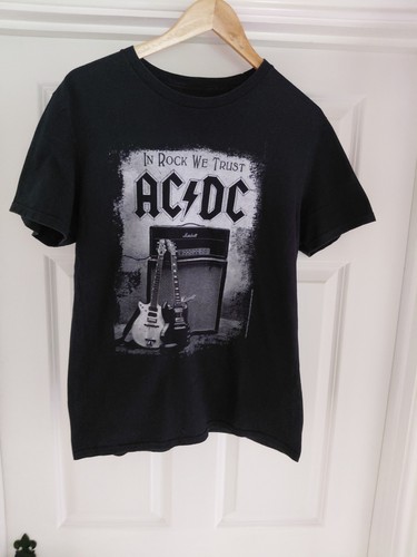 Shirt black in rock - ac/dc,