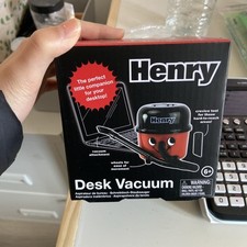 Henry Hoover Mini Desk Vaccum