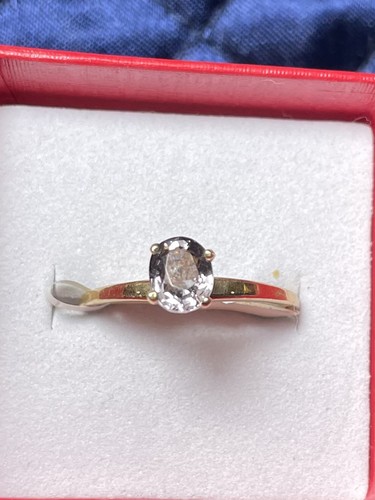 14kt solid yellow - gold, ring