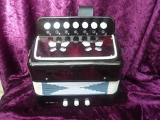 Small Chinese Melodian  some TLC needed 77)