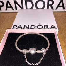 Pandora Moments Heart Snake