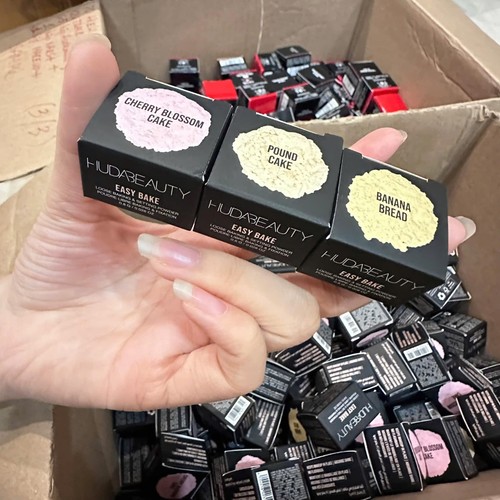 Huda beauty easy bake - bake, loose