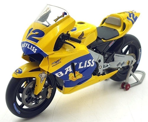 Model race bike honda rc211v - model,