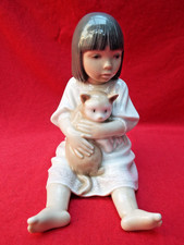 LLADRO NAO  Girl in Nightie