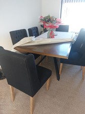 Table With 6 Chairs 