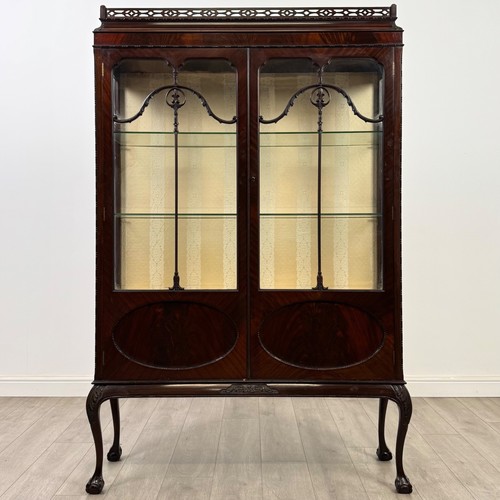 Antique 20th century - antique,