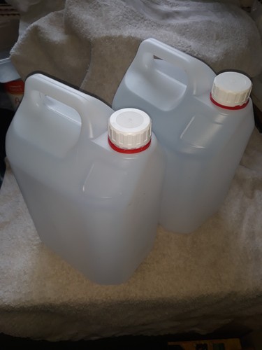 Gallon jerrican style - jerrican,
