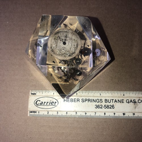 Vintage clear resin - clear,