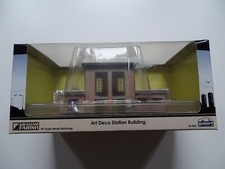 GRAHAM FARISH 42-066 ART DECO