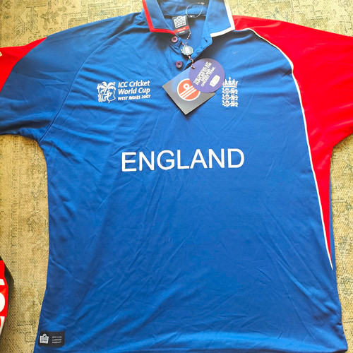 Bnwt official england - bnwt, cricket