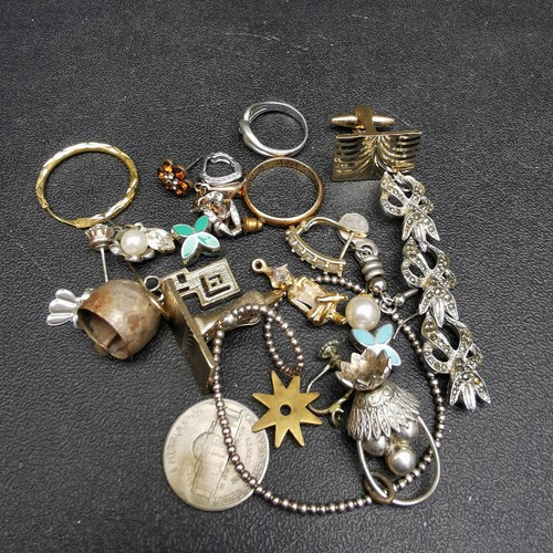 Vintage costume jewellery job - costume,