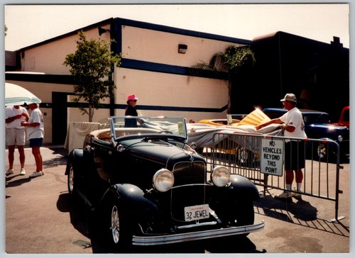 Vtg color snapshot - color, men