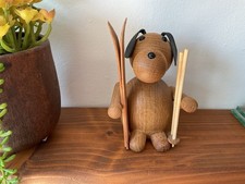 Nordic Oak Stylise Dog with