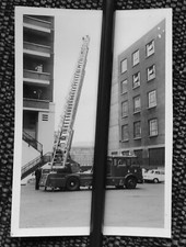 LONDON FIRE BRIGADE AEC/MERRYWEATHER Fire Engine (237FLM)-3.5x5" B/W