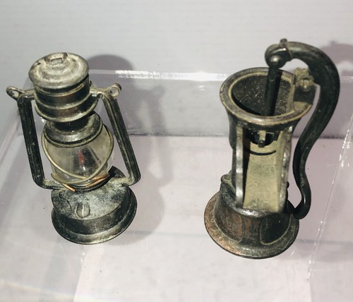 Vintage hand water pump - water,