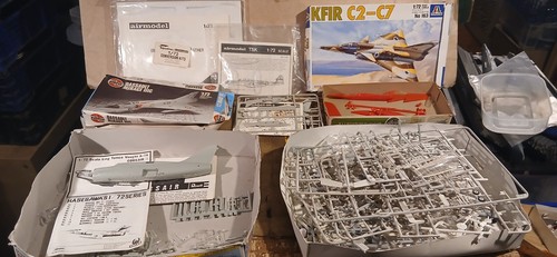Scale jet aircraft job - 1:72,