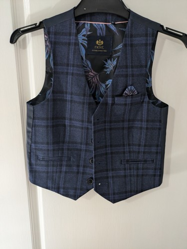 Age next boys waistcoat - 4,