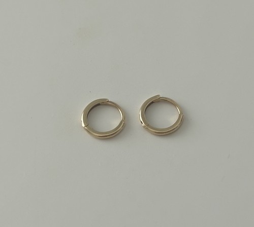 Mejuri easy huggie hoops 14k - mejuri,