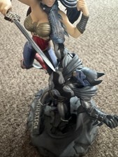 DC Injustice: God's Among Us Collector's Edition Statue Wonder Woman vs. Batman