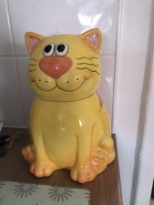 Vintage Cat Cookie Jar Biscuit