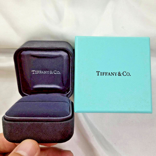 Authentic tiffany co ring - authentic,