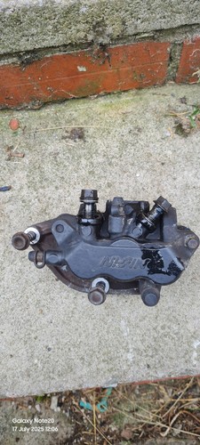 Honda wing 125 front brake - 125,