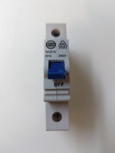 Wylex amp curve 6ka mcb - b,