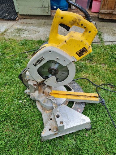 Dewalt dw707 mains 230v - dewalt, 1200w