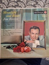 JIM REEVES MOONLIGHT AND ROSES