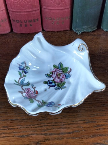 Aynsley pembroke shell - aynsley, "pembroke"