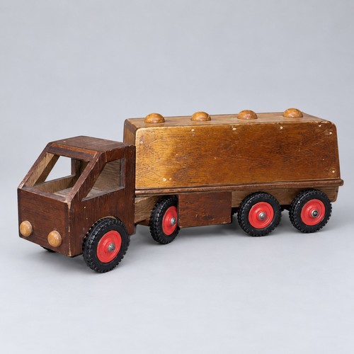 Hand made wooden large - wooden,