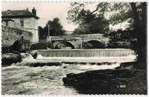 Tavistock devon weir - devon,