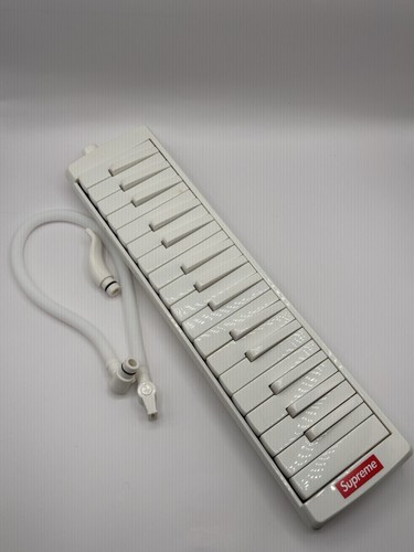Supreme hohner melodica - hohner,