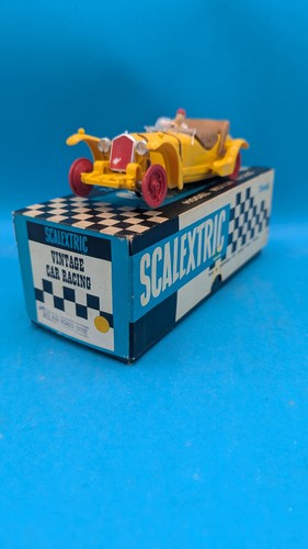 Scalextric c65 alfa romeo - romeo, 1933