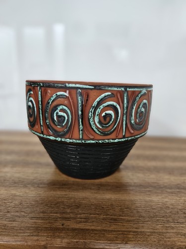 Norwegian art studio pottery - norwegian,
