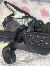 Woman Bundle Of Crossbody Bag