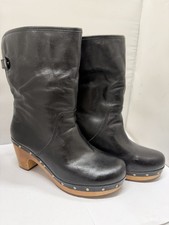 UGG Lynnea Clog Boots Black